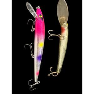 Bandit Deep Diver Crankbait Lot of 2 Fishing Lures Pink Green Trolling Bass Pike
